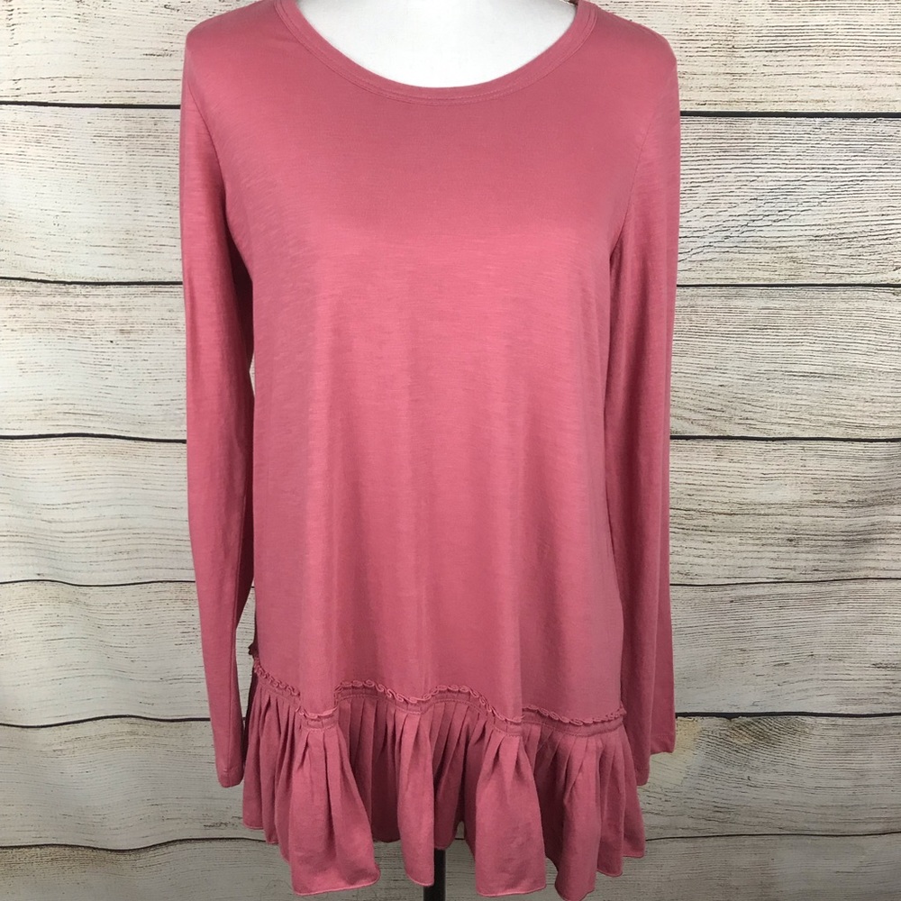 LOGO by Lori Goldstein tunic top with ruffle bottom detail pink long sleeve